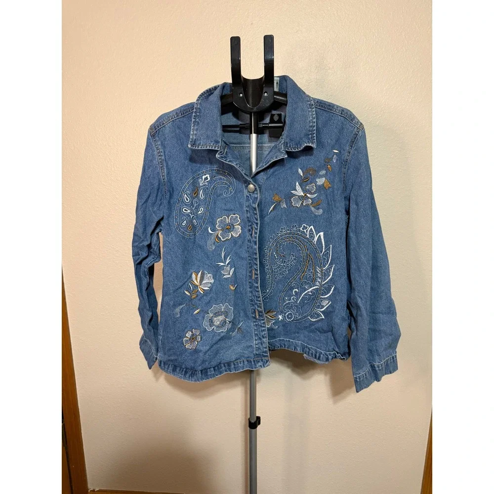 Vnitage White Stag Womens XL Embroidered Denim Jacket Stone Floral Paisley Blue